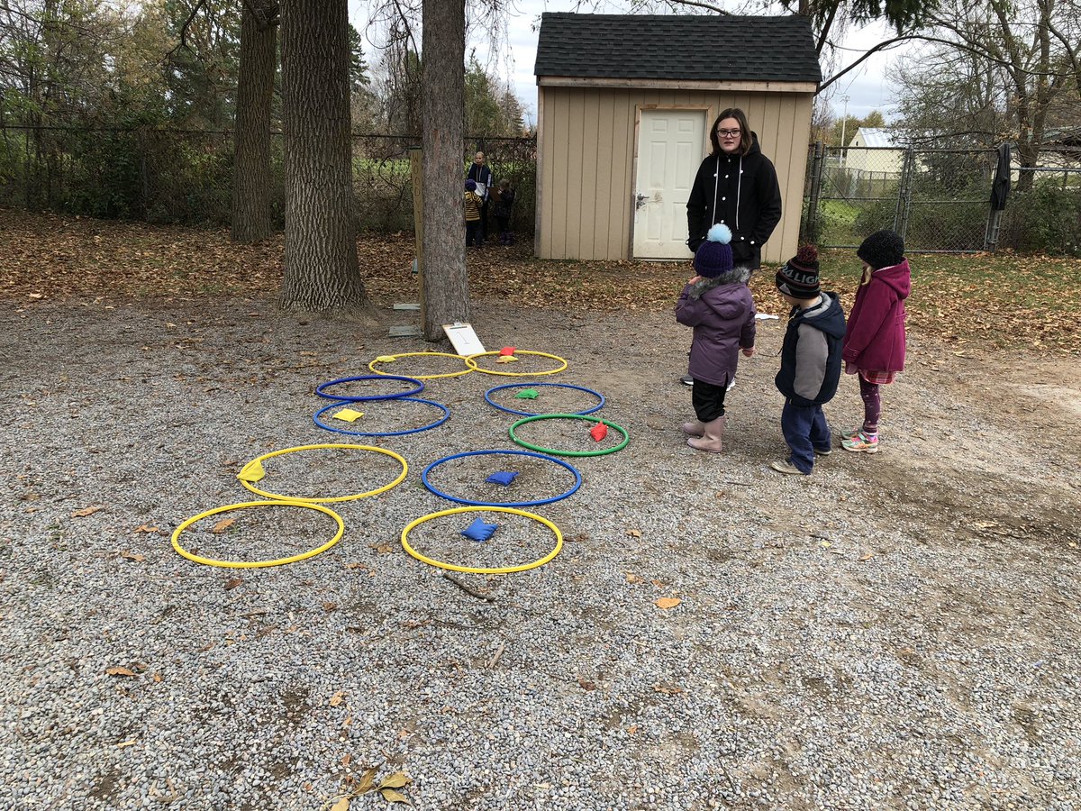 MissTJermey's tweet image. We had such a great time outside today! Students didn’t want to go in. We had an amazing hour and a half of outdoor learning centres. #TakeMeOutsideDay #wolvesarewell #wolvesmath @WoodvilleES