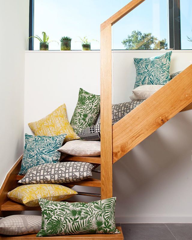 laragorlach's tweet photo. NEW “GEOTROPIC” CUSHIONS
.
.
.
.
#newcollection #screenprinted #cushions #geometric #tropical #botanical #geotropic #prints patterns #textile #designs #madeintheuk #printedtextiles #interiorstyle #designermaker #shopindependent #shop #handmade #laragorla… https://t.co/ngigl91Cx1 https://t.co/58B8Qv8vOC