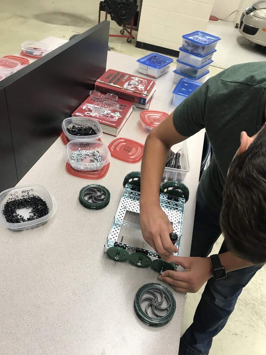 Building the robot and attempted auto-CAD session