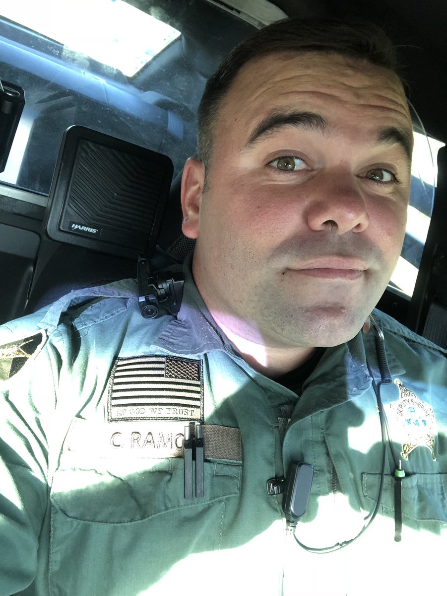 I absolutely love coming back to work after some time off. But why does it hurt my heart as much as it does when I have to shave my vacation beard? #hurtssobad #gonnacatchthebadguys