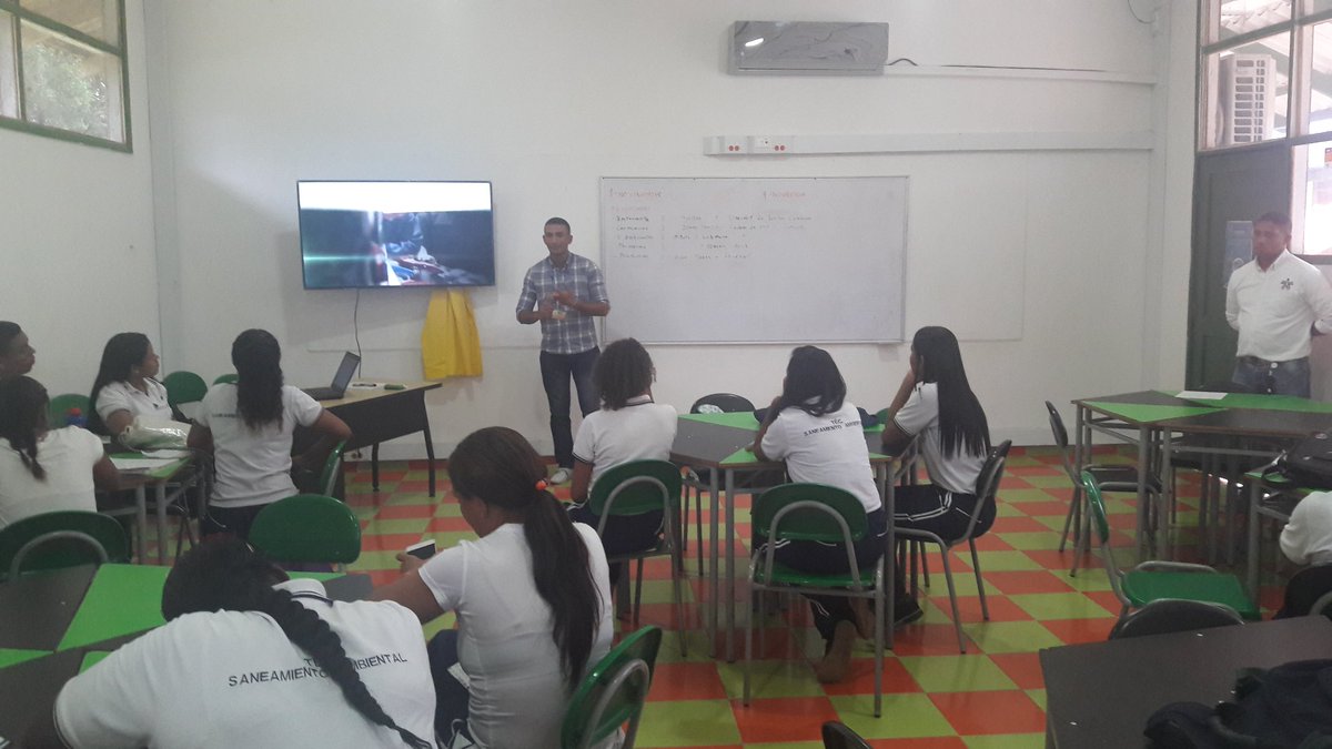 sigacfma's tweet photo. Sensibilización  a los aprendices sobre el cuidado y utilización  de la infraestructura del @SenaCfma y sede Rafael Roldán. @SBDIR_SENACFMA https://t.co/q2S2WcUWOO