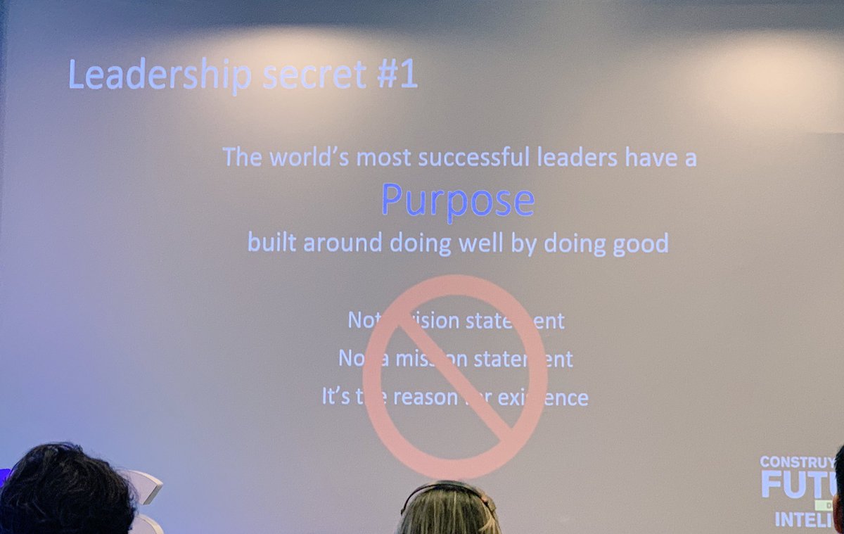 July_ossa's tweet image. Purpose: it is not about “what” you do but why you do it” @jasonjennings #ForodeLíderes