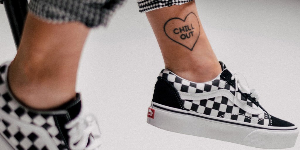 Vans's tweet photo. Sometimes you just gotta chill out. 📷: Giuliana Raucci https://t.co/xO2Gr0vhM2