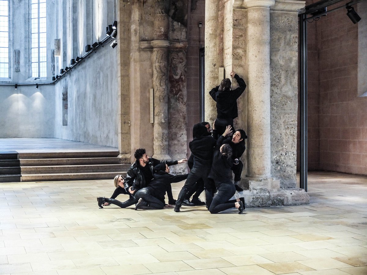 15, 16 en 17 nov: In de prachtige Westerkerk in Leeuwarden brengen zes dansers van het onovertroffen Oostenrijkse gezelschap Liquid Loft je in trance met de voorstelling ‘Church of Ignorance’. Dit wil je meemaken! Tickets: <a href="/etnfestival/">Explore The North</a> en <a href="/LF2018/">Castello</a> 

Go! explore-the-north.nl/nl/project/liq…