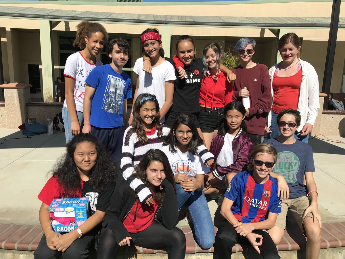 AC Stelle celebrates a drug-free, healthy life... wearing red, white, blue! #RedRibbonWeek #eagles #LVUSD