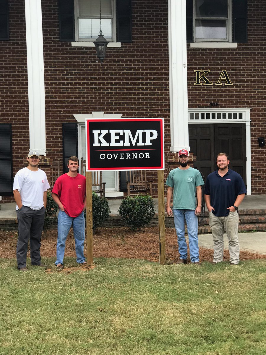 Brian Kemp tweet media