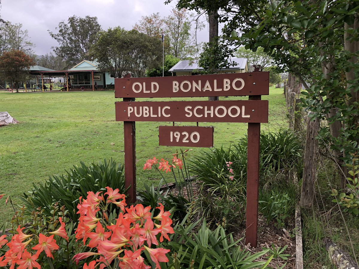 iDesignITPtyLtd's tweet photo. Tech Deployment at Old Bonalbo Public School today. We love reaching regional and remote schools! @iDesignITPtyLtd #eduTechLN https://t.co/9oehIgipip