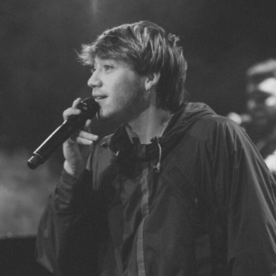 PauloLondra's tweet photo. #NuevaFotoDePerfil https://t.co/Mcinx4NJ3n