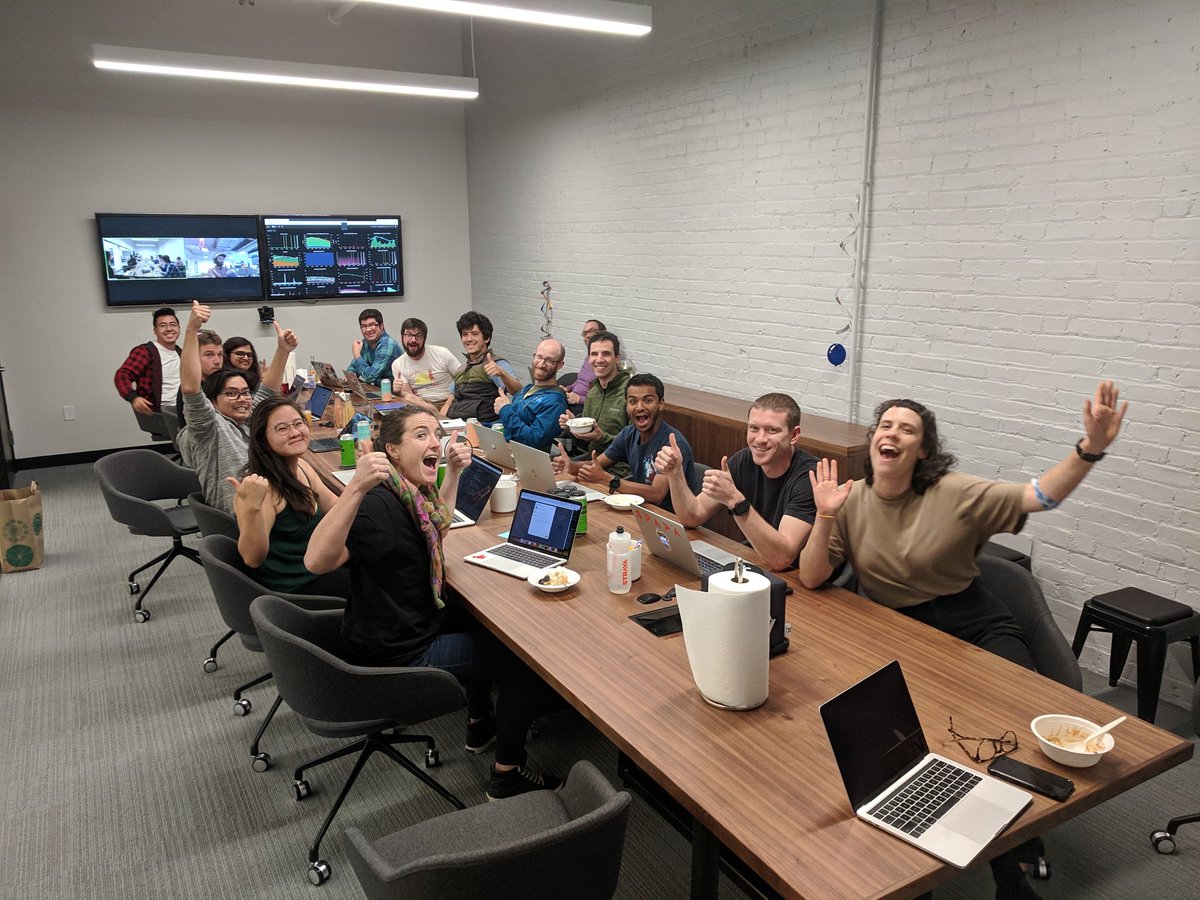 👏👏👏 Hopefully you didn't notice any changes, but the <a href="/StravaEng/">Strava Engineering</a> Web team just release an upgrade to Rails 5.