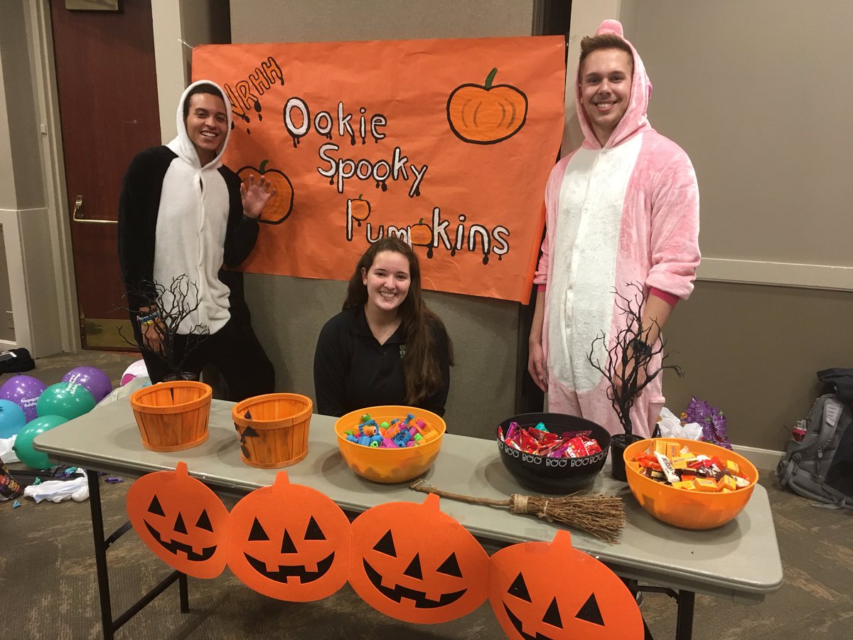 osu_housing's tweet photo. Lots of Halloween fun happening at Haunt the Halls 2018 in @LawrenceTower. Weβll be here until 8pm! https://t.co/0u7tC99a5W