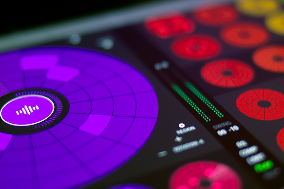 Loopseque's tweet image. Loopseque is back. Now officially. itunes.apple.com/app/id972416879
Many thanks to everyone who has supported us all these years. Special words of appreciation for the community of beta-testers, your feedback is very helpful to us, thank you.
#loopseque8 #sequencer #sampler #iosmusic