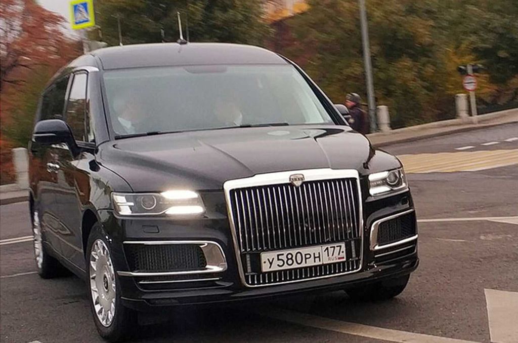 ISDACenter's tweet image. First look at Arsenal van from Russian luxury brand Aurus bit.ly/2z0xdCV #luxuryvehicles #securetransportation #securitydriving