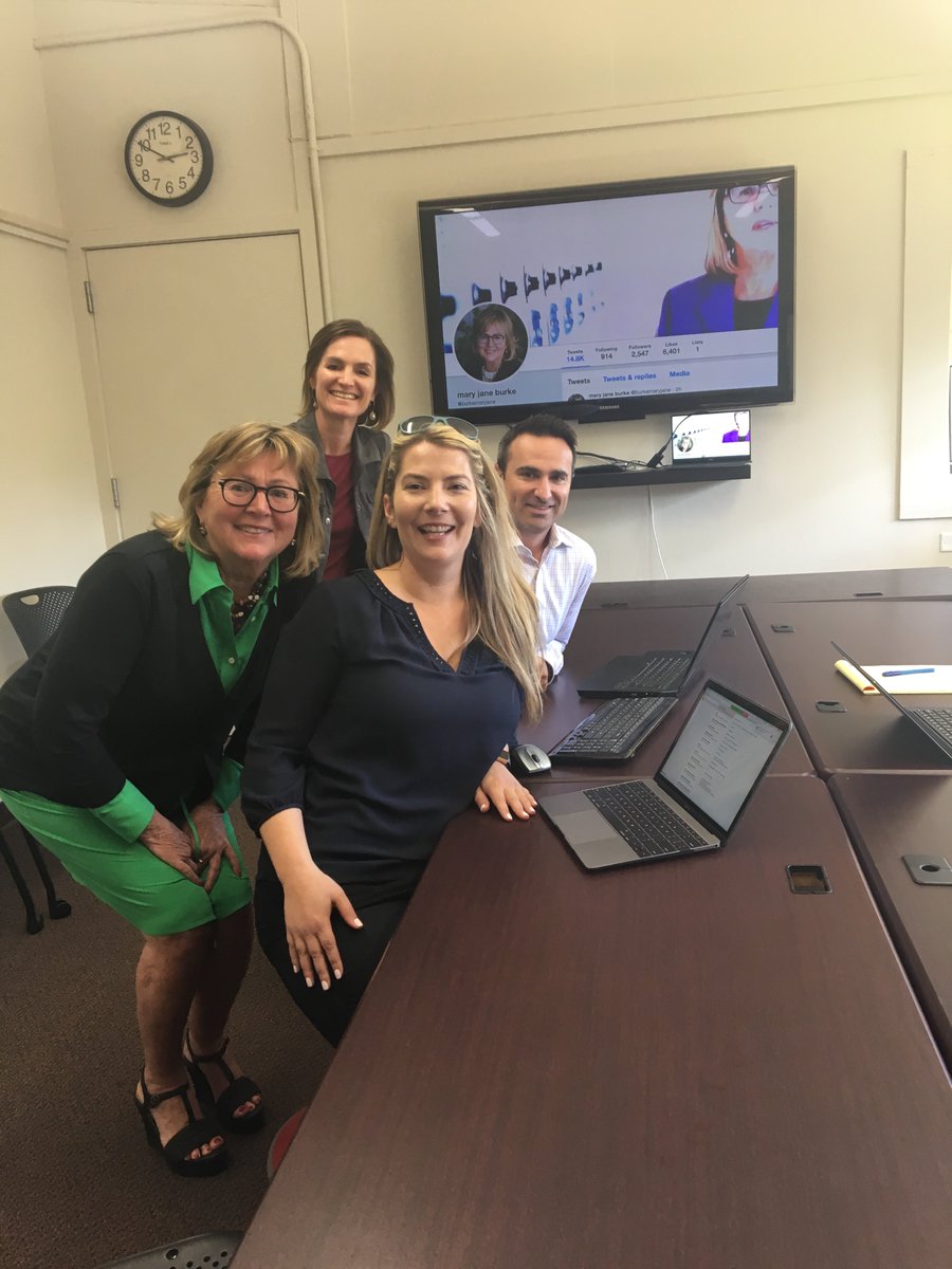 burkemaryjane's tweet image. Thanks @elanaleoni for a great session on expanding social media #engagement Learned a lot and can't wait to continue the work #usehashtags