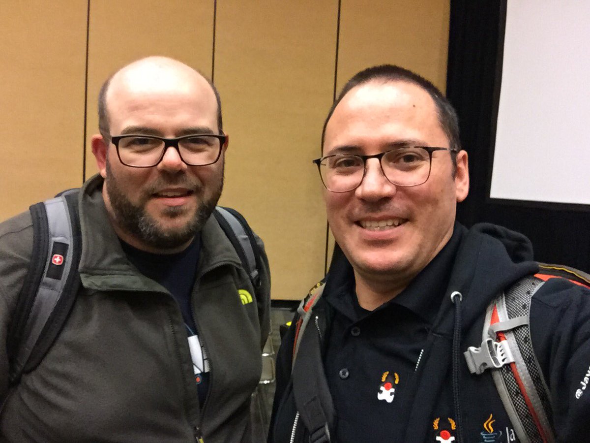 aalmiray's tweet image. #OracleCodeOne brings open source developers together +@javabake +@asciidoctor