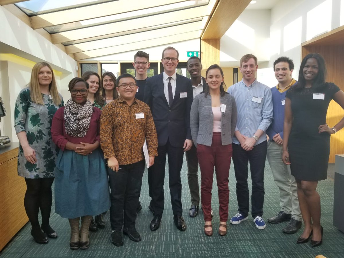 LauraMcNamee7's tweet photo. Really engaging discussion on campaigning strategies, particularly use of comms, with @matthew_elliott - Chief Executive of Vote Leave #FutureLeadersConnect https://t.co/U9z2J4sHvH