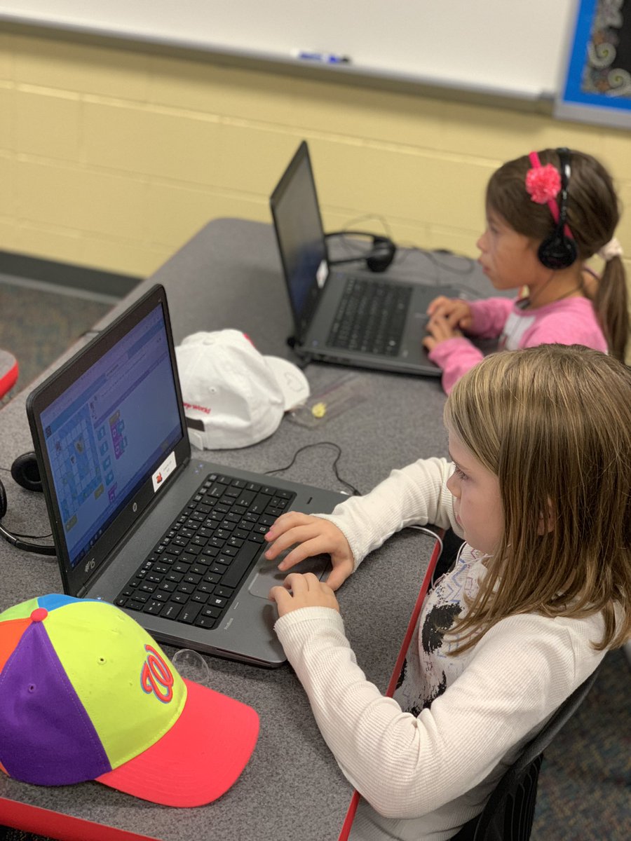 kaitchidester's tweet image. G2 Ss were in the lab for their second week of #codeorg work as they continue their journey as CS classrooms. Now to continue on in their classroom. Their challenge... 600 minutes! #csforall #csclassroom #cyessteamengines #codeva