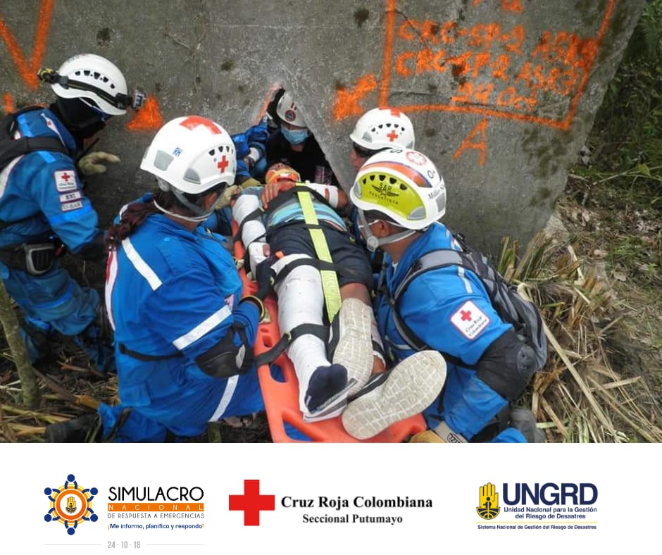 CruzPutumayo's tweet photo. La Cruz Roja Seccional Putumayo participo activamente en el VII Simulacro Nacional de Respuesta a Emergencias en el departamento del Putumayo. #SimulacroNacional #PreparadosParaAyudar #GestionDelRiesgoCruzRojaPutumayo https://t.co/VDY4Y3ytN4