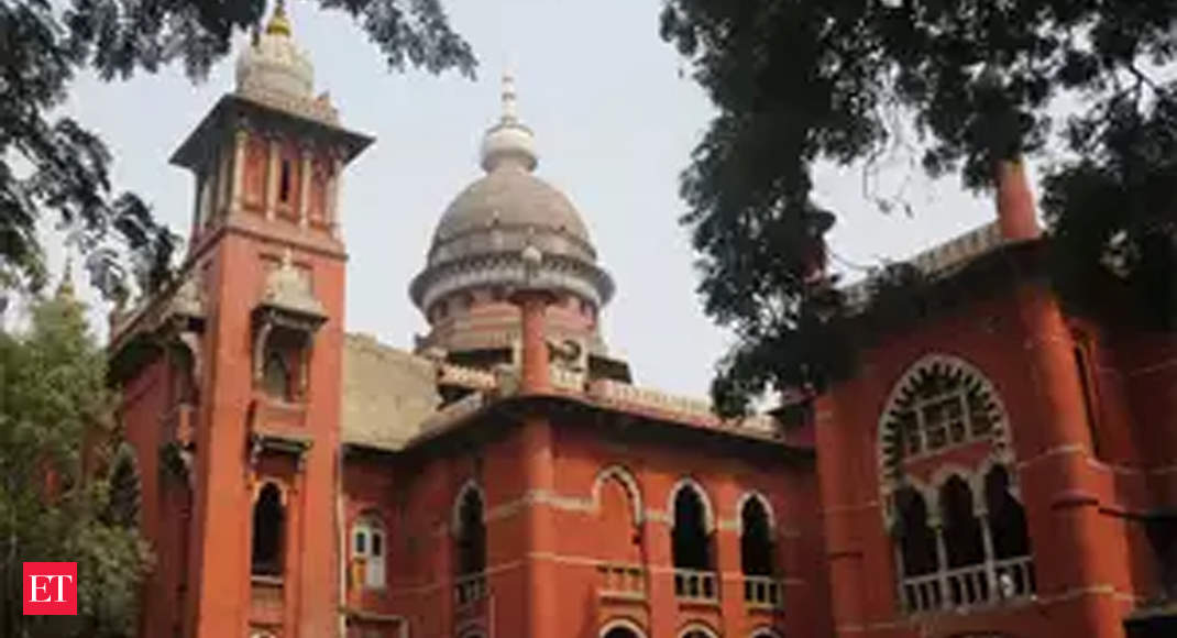 skkbdms's tweet photo. Internet Marketing https://t.co/BGDTOXMDdv #Top_Stories Tamil Nadu MLA disqualification case verdict today - Economic Times: Economic Times Tamil Nadu MLA disqualification case verdict today Economic Times CHENNAI: The Madras High Court will pronounce the verdict in the case… https://t.co/PldLvPEPYV