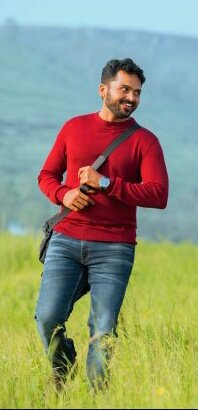 KarthiFans24x7's tweet image. #Karthi17 First Look Releasing Today at 6.30PM 🔥

#மக்கள்நாயகன் தரிசனம் மாலை 06.30 மணிக்கு 🙏

#K17 #Karthi17FirstLook #k17FirstLook #Dev #DevFirstLook @Karthi_Offl @rakulpreet @RajathDir  @lakku76 @Jharrisjayaraj @PrincePictures_ @DevTheMovie @sakthivelan_b @rajsekarpandian