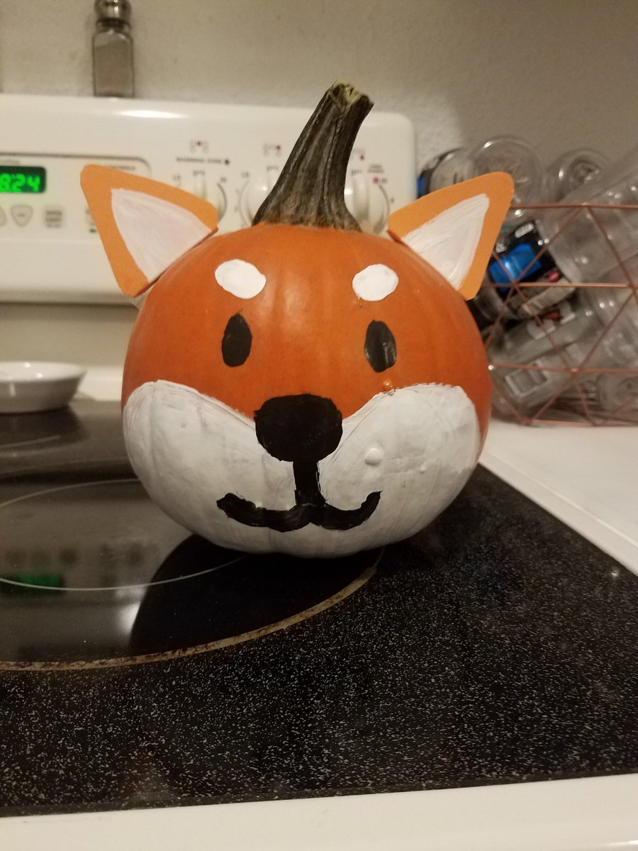 WanderNotLost96's tweet photo. Happy fall y'all~ #shibainu https://t.co/0gJefgVz2o