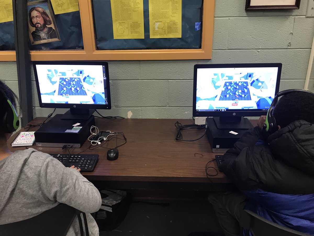TechConnectRVA's tweet photo. #TechConnectRVA scholars learned about digital citizenship today and are now even more #internetawesome ! @NextUpRVA @RPS_Schools @RVAITRTs https://t.co/LK0w8h6TLB