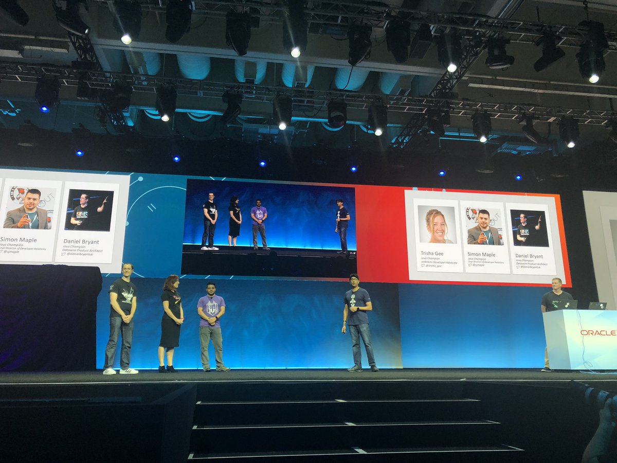 mohaghighi's tweet image. We’ve got our London Java Community @ljcjug heroes @sjmaple @trisha_gee @danielbryantuk speaking woth @prpatel about #OpenJDK and their collaboration with @IBMDeveloper @IBMDeveloperUK 
@mstoodle showing the performance of #openJ9 against #openjdk