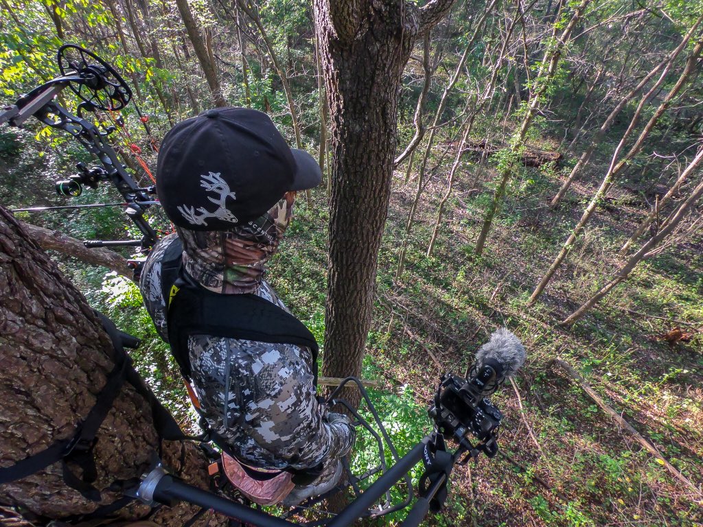 MCTProductions_'s tweet image. How many times have you sat in a stand this year? Not enough? Me either!

#hunting #deer #timber #camera #video #pureadrenaline