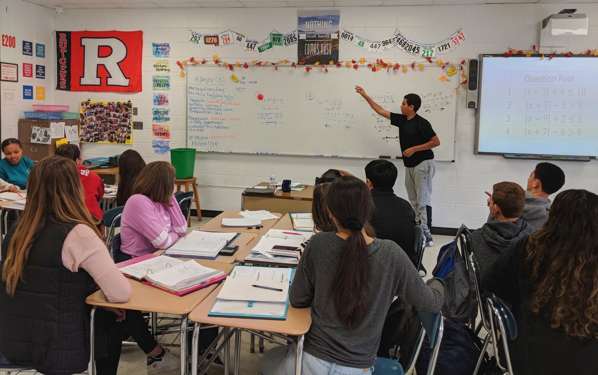 DaleyMathTweets's tweet image. Tried @Fouss&apos;s version of Trashketball almost 8 years ago and it never disappoints.  Simple, effective and fun. #mtbos #iteachmath #algchat