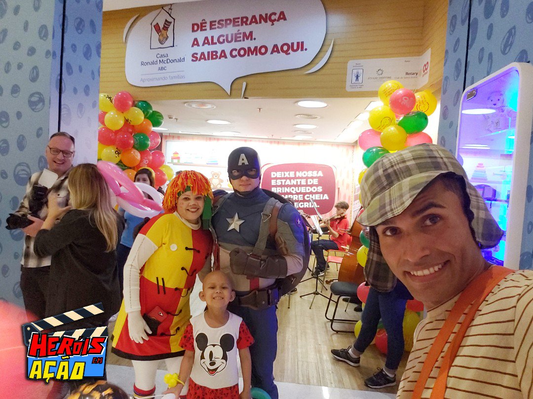 EmHerois's tweet photo. @ChrisEvans @ChrisEvans  this children has a cancer, I m captain america in brazil. https://t.co/2vzzNRKNBb