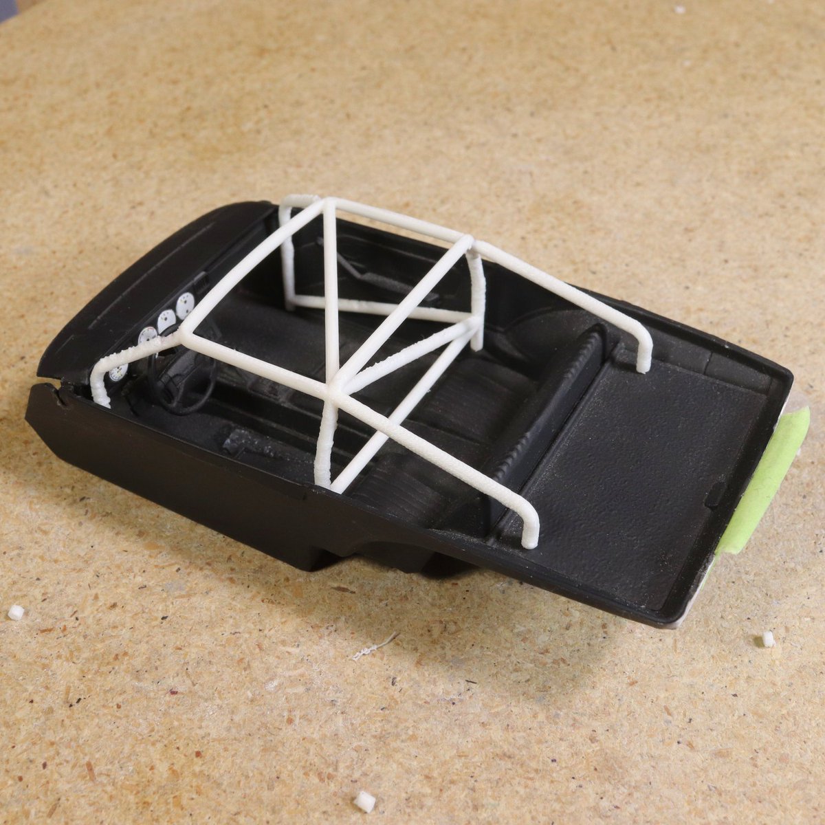 Make_It_RC's tweet image. Designed and printed a roll cage for the 91 Firebird. I&apos;m very happy with the design, this rough looking FDM print is just for mock-ups. The final part will look far better. #modelcar #rc #rcbuild