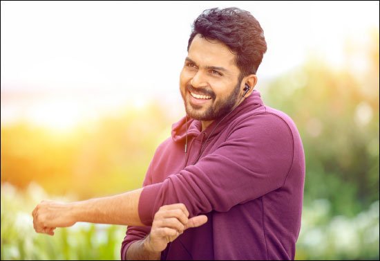 Vj_Nirmal97's tweet image. #MakkalNaayagan @Karthi_Offl Anna's #Karthi17 New Stills 😎👍

#K17firstlook by today #DevFirstLook #Dev 🔥🔥🔥🔥🔥