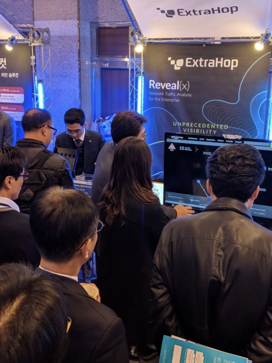 ExtraHopAPAC's tweet photo. A lot of interest at #PASCON2018 to learn how our advanced Network Traffic Analysis helps SecOps detect threats 95% faster. https://t.co/aw7JKLhA6P