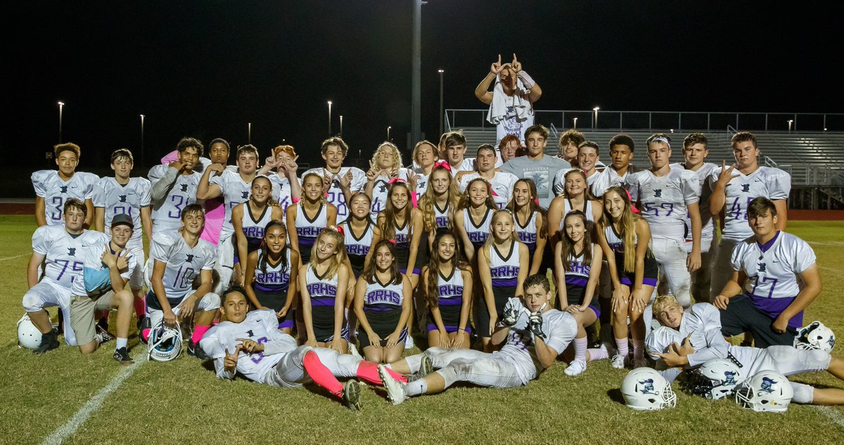 rrhsknights's tweet photo. One more time - with a visual - your undefeated JV @RRHSKnightsFB and our JV Cheer team. Great season. Work hard to get ready for the next. https://t.co/Gg8LxAERpX