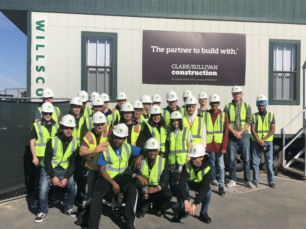 lmareeparker13's tweet photo. PLTW Civil engineering at Antelope visiting the construction site for the PA building! Thank you Clark/Sullivan construction! @AntelopeTitans @marissa_winn @AnhsEngineering @RJUHSD https://t.co/mj0flk0rqS