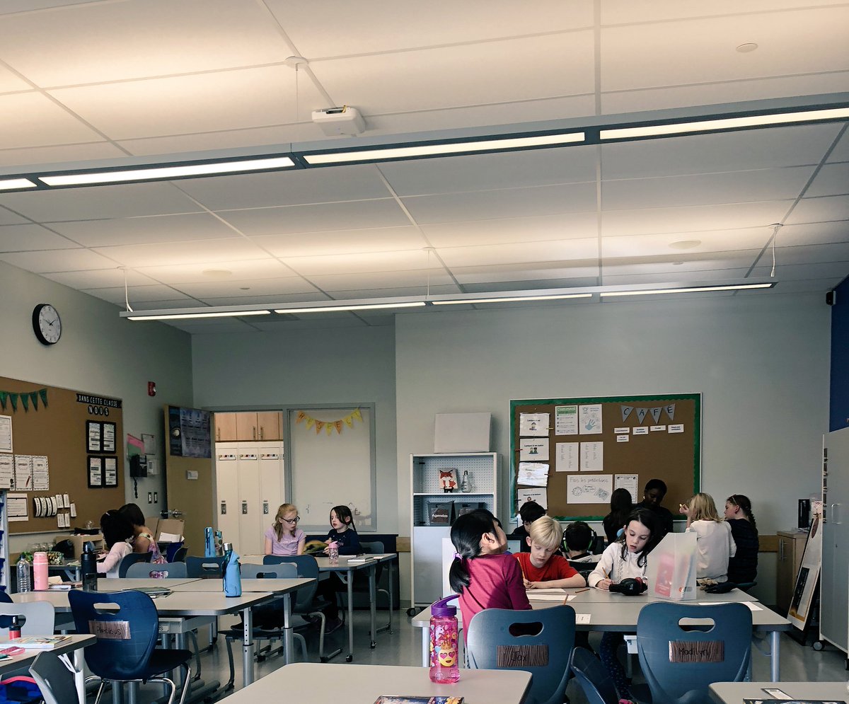 Connaughtcomets's tweet photo. Mme Fox @Runswiftfox and Mme Diop have created a beautiful space and balanced literacy structure for our kids to flourish in. #engagedkids #responsiveinstruction #balancedjoyfulliteracy #talentededucators #communityofexcellence https://t.co/KtLo2bgYDV