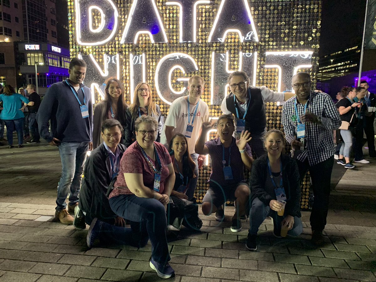 sandhit's tweet image. #tc18 awesome night!!!