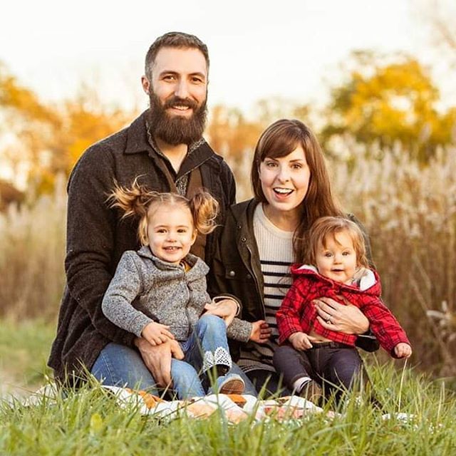 Perfect fall day for a family photoshoot! #chicagoportraits #karenforsythephotography ift.tt/2z4Vs38