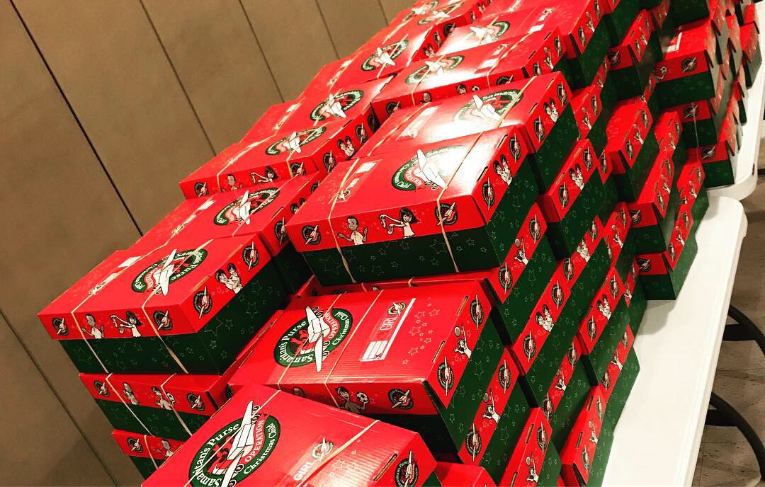 adavillechurch's tweet image. #OperationChristmasChild Packing Party &amp;amp;Kick Off!  Our goal is 300+ this year.  Pick up your box at #Adaville this Sunday. Final collection is Sunday, Nov 11th. #AdavilleOnMission