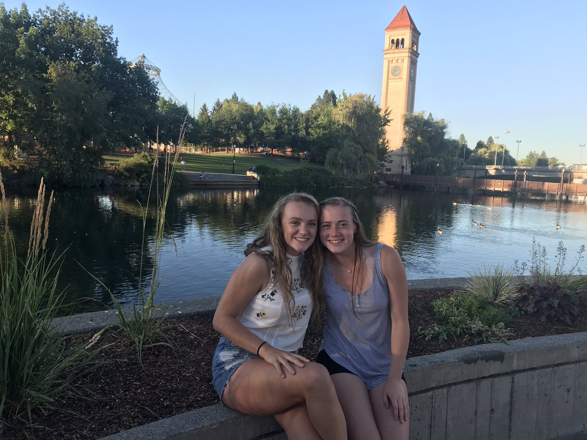 BrewerTawnya's tweet photo. Senior night tomorrow night. Let’s celebrate @HaliRainaud @MartinsonTessa playing one last time at home! #seeyou@7 https://t.co/Bh8o4K3688