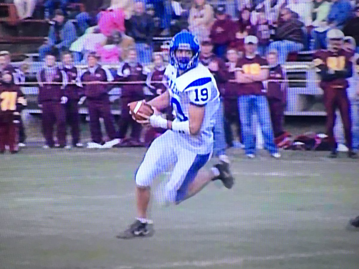 HeyItsGregA's tweet photo. Came across this small school classic. Galena at Cambridge, #IHSAPlayoffs Qtrs '07. Pirates win 39-14 on their way to a State title. Sidenote, Cambridge Vikings had a great look #PlayoffThrowback #ScoreUniWatch @NUIC_Football #LincolnTrail https://t.co/BkDzcOj2SM