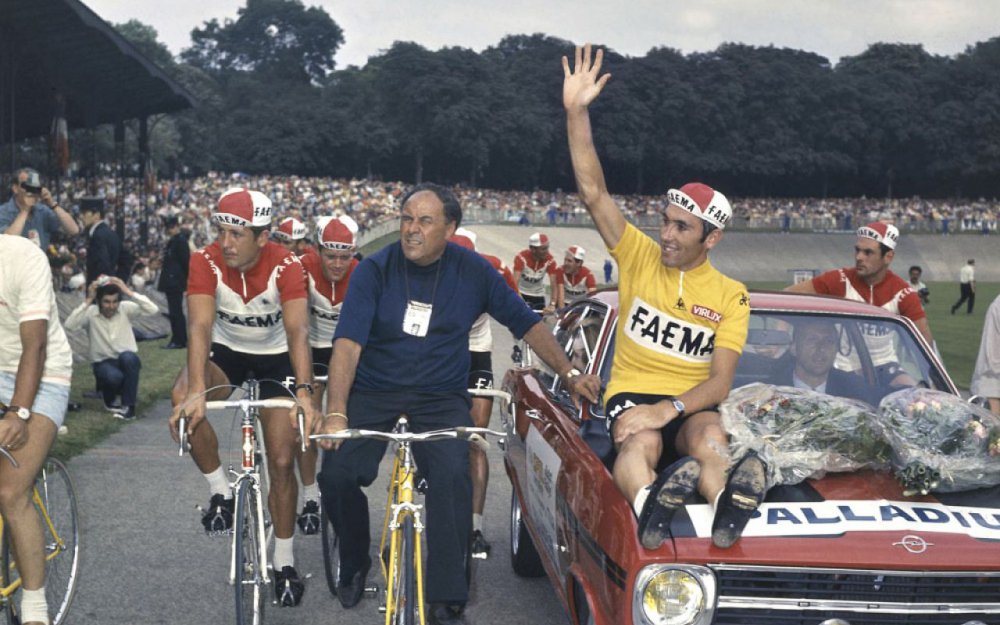 Yellow FAEMA Retro Cycling Jersey Tour De France Eddy Merckx