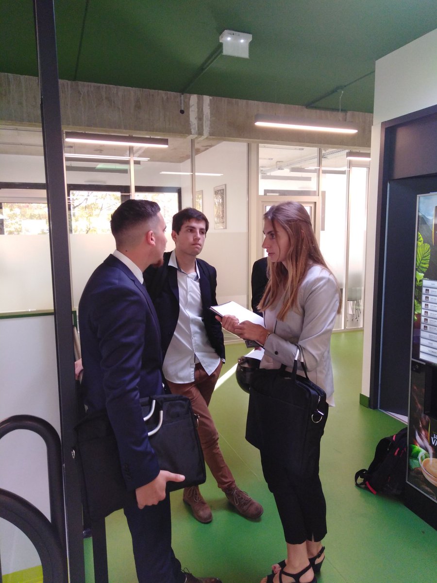 AMOS_Bordeaux's tweet photo. FAMES Bordeaux , c'est parti !
Présentation, recrutement, échanges, partage d'expérience : C'est tout le but de cette journée de rencontre entre nos étudiants et les entreprises de la région ! @MHB33 @myprogram_fr @limgroup
#famesbordeaux18 #takamaka #mhb #gymlab https://t.co/mOLnuU0KXu