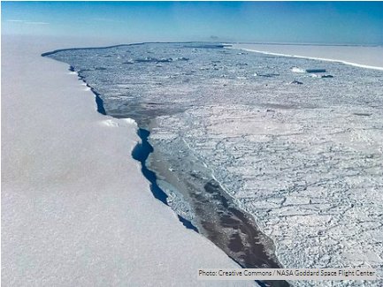 worldnewsdotcom's tweet image. 2 rectangular icebergs captured by NASA’s IceBridge flight

#rectangulariceberg #NASA #icebergFlight #science #northernAntarcticPeninsula

article.worldnews.com/view/2018/10/2…