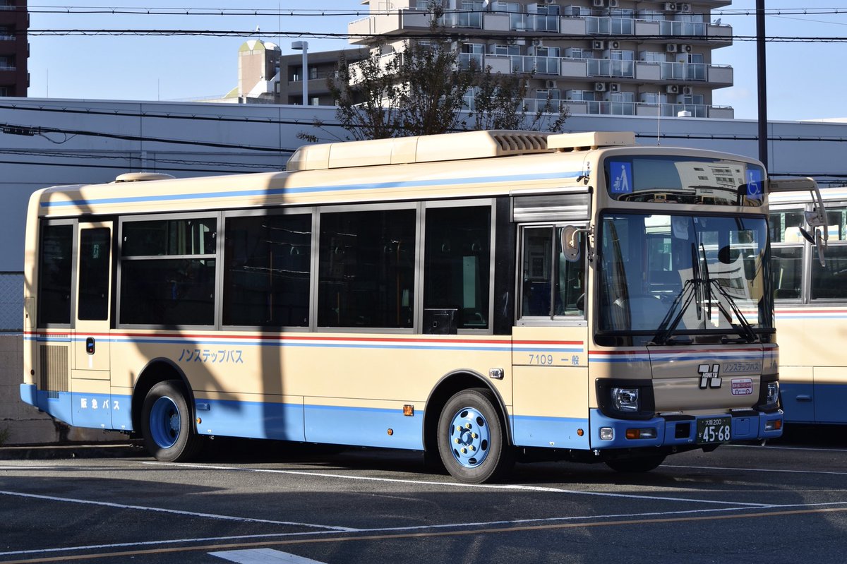 北大阪 阪急バス唯一の新型エルガミオ 2kg Lr290j3