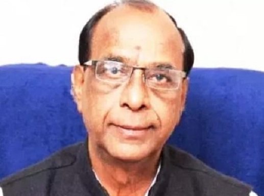 BJP के पूर्व विधायक ने पार्टी से दिया इस्तीफा, अब निर्दलीय लड़ेंगे चुनाव
रायगढ़। भाजपा के पूर्व विधायक विजय अग्रवाल ने टिकट न मिलने के बाद असंतोष जाहिर करते हुए पार्टी की प्रारंभिक सदस्यता से.....bnc24.in/?p=2501
#CG #CGNEWS #NEWS  #newsinhindi #NewsAlert #Newsnight #BJP