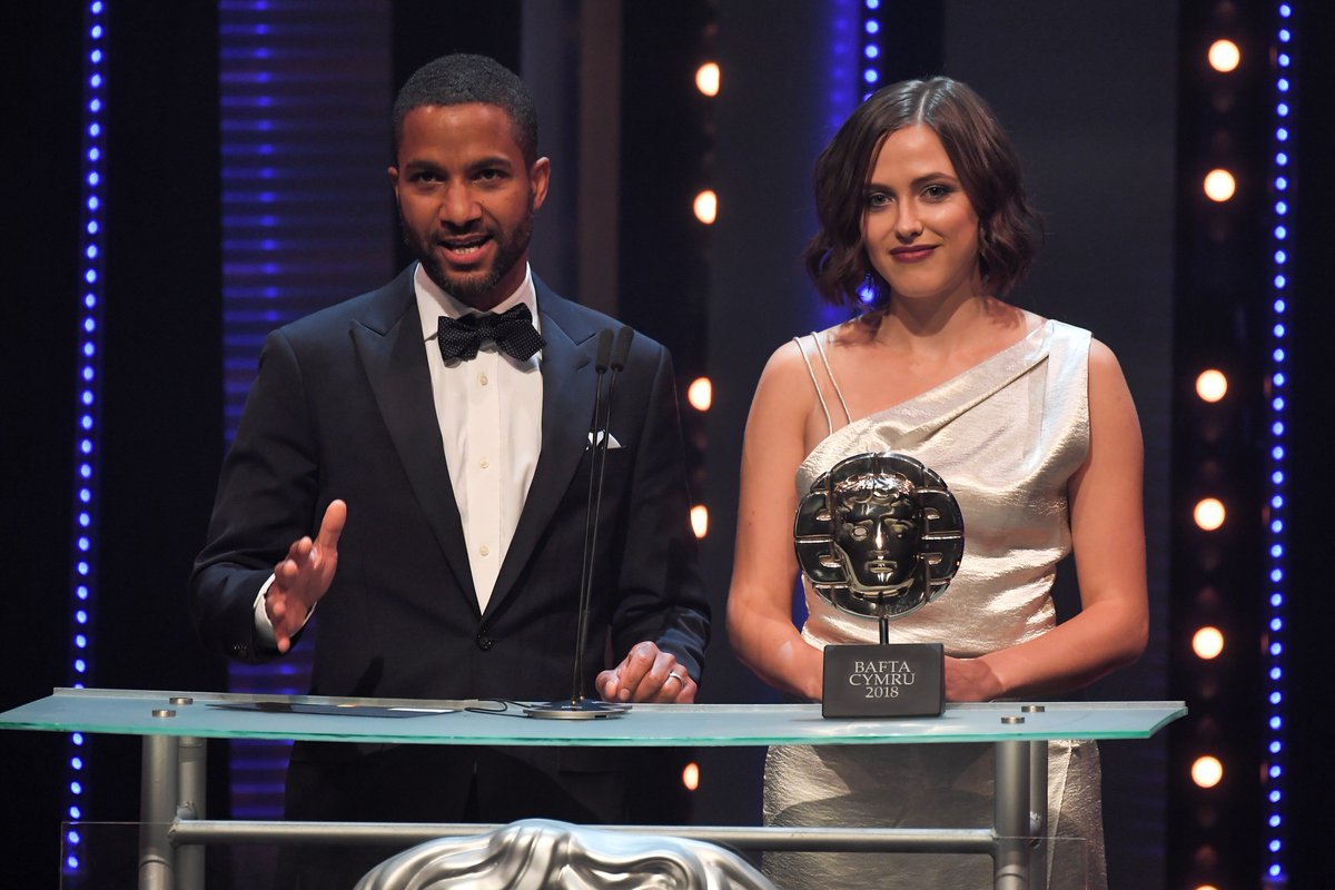 Here are some snaps 📸 from the British Academy Cymru Awards 2018 ceremony!

It was an honour to welcome so many faces from the industry including Bond producers Barbara Brocolli and Michael G.Wilson 😍✨

Full gallery 👉 bit.ly/CymruAwardsPic…