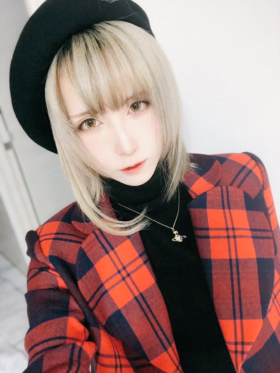 青木志貴 Twitter Da Vivienneのラブジャケおろしたけど今日暑い 夜は涼しいからちょうどいいかな 撮影いってきます 3 ヽ T Co 7nsbajeii4 Twitter