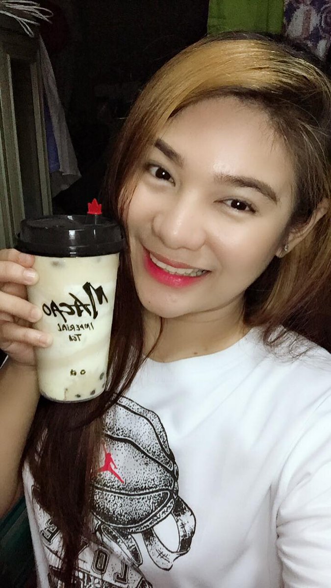 jecstarr's tweet image. Cheesecake and pearl milktea &amp;lt;3 Macao Imperial Tea :)
