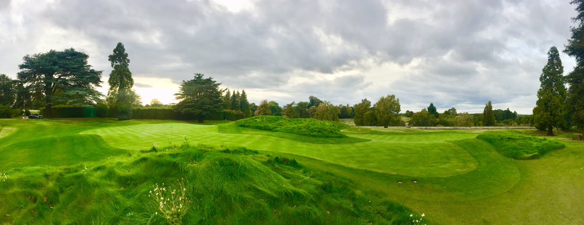 EDI__ADI's tweet photo. MOOR PARK ACADEMY
The horseshoe is gradually coming alive step-by-step.  360* of comprehensive practice #practiceheaven @FirstDegreeGolf @Moorparkgolf @BlinderBunker #thankswes #thanksstuart https://t.co/F0n0cBw8P9