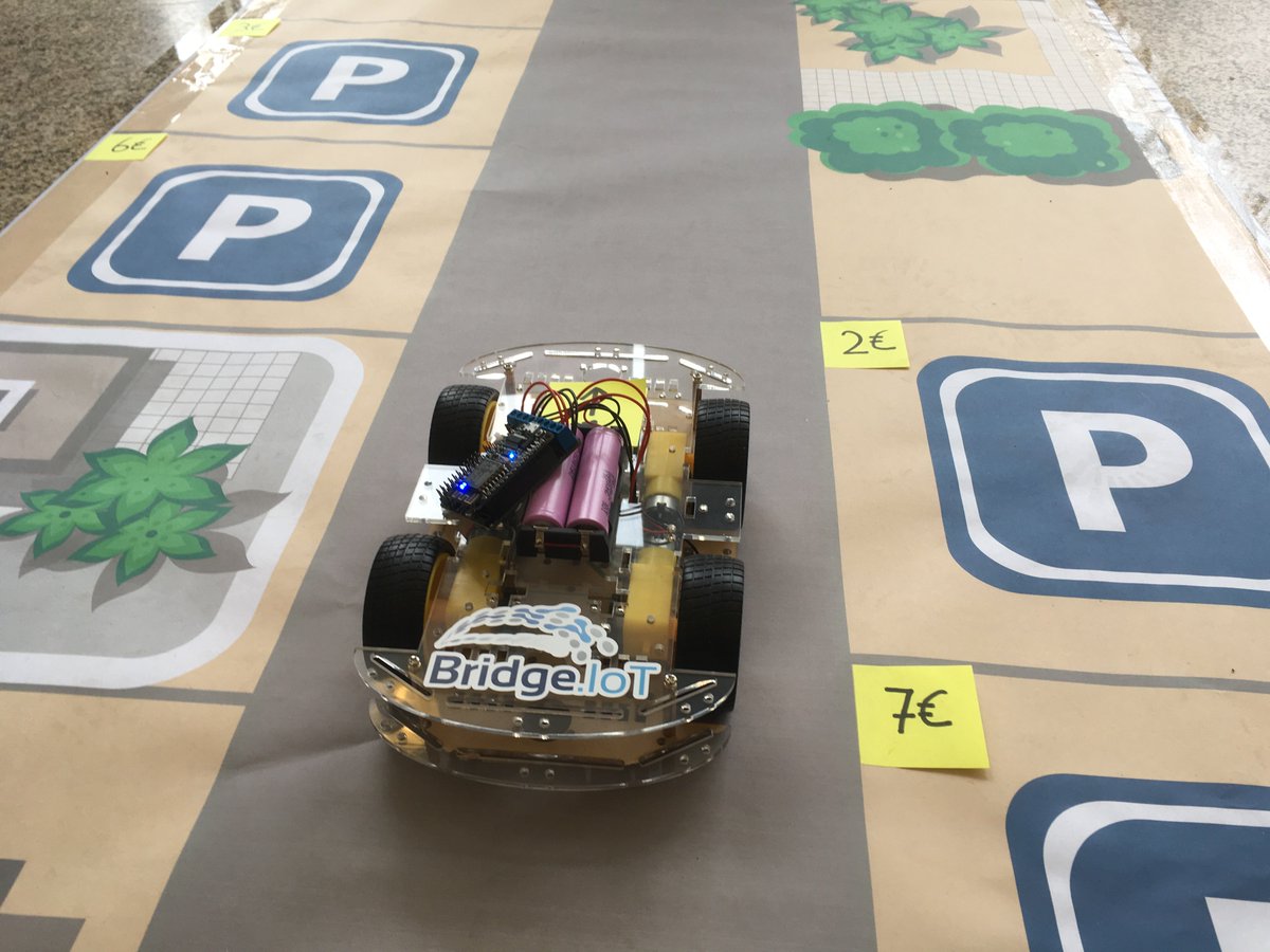 stefanjschmid's tweet image. @BIG_IoT in action at the IoT Playground of the #EclipseCon 2018. A Smart Parking Use Case was demonstrated, powered by the parking data traded on the BIG IoT Data Marketplace (market.big-iot.org). The new Eclipse project #BridgeIoT was introduced.